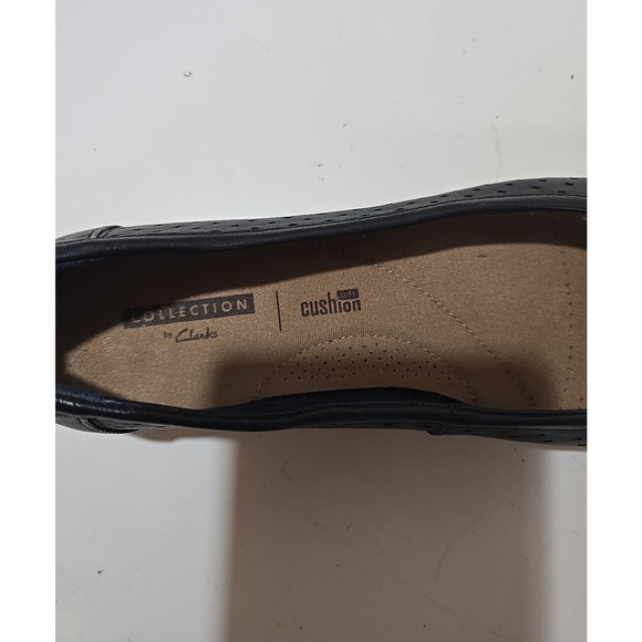 Clarks Collection Gracelin Lea Black Perforated Slip On Ballet Flats Womens SZ 7 - Picture 7 of 10